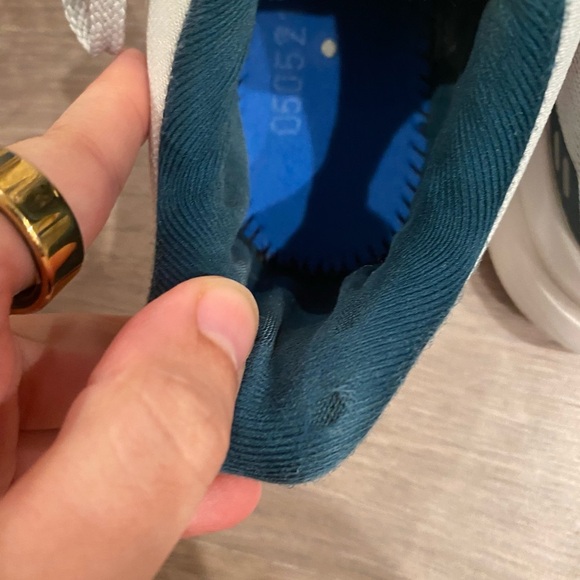 Brooks Women’s Launch 8 Running shoe size 10 - Picture 8 of 9